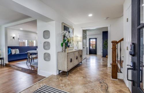 Lakewood Village House | LWV Dallas Social - Lakewood Village