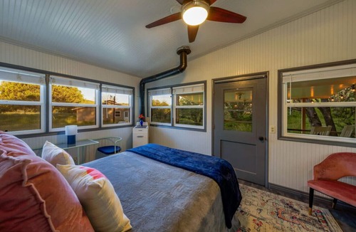 Elgin Other | Lyle Canyon/Country Quiet/Solitude/Sleeps 8