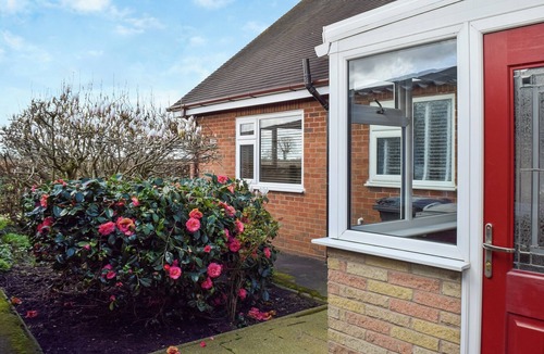 Sandbach Cottage | Lyncroft Holiday Bungalow