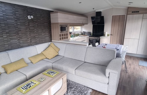 Evanton Cabin | Lynton lodges