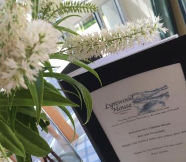 Tregony Bed & Breakfast | Lynwood House Bed and Breakfast