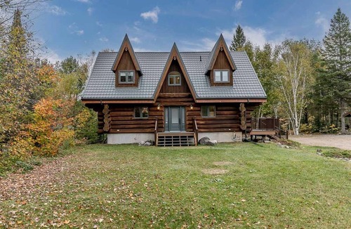 Novar Cabin | Lynx Lake Lodge w/private beach, Sauna and ample sleeping for large groups!
