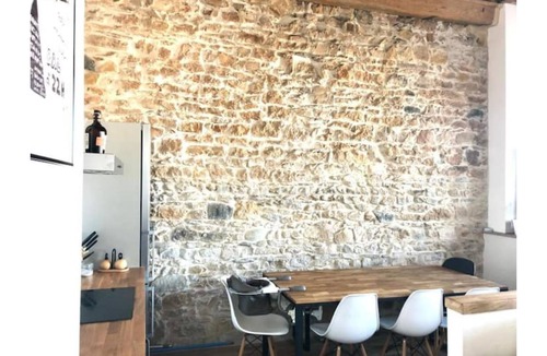 Boucle - Gros Caillou Apartment | Lyon Croix Rousse - Superb View 🌟
