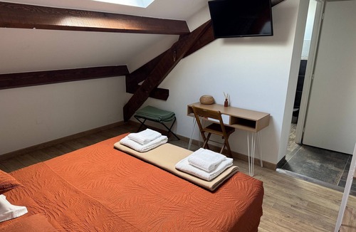 Saint-Rambert Bed & Breakfast | Lyon Mon Amour - St-Bruno Room