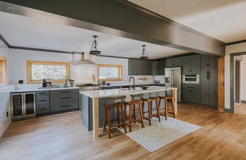 Saranac House | Lyon Mountain Lodge