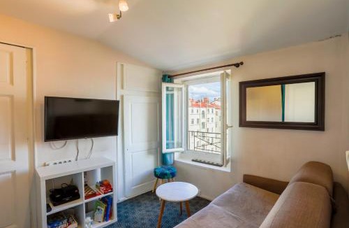 Marechal Lyautey - Vitton Apartment | Lyon Premium- Nid Cosy