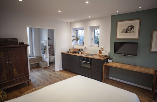 Feuillat Desgenettes Bed & Breakfast | Lyonest Chambre D'hôtes