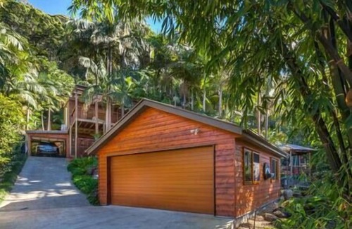 North Tamborine House | Lyrebird House