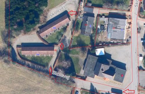 Havnbjerg Apartment | Lyst dobbelt værelse med egen indgang og bad