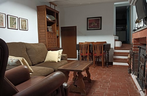 Cambil House | Mágina Dream Cambil, Casa Tradicional en Casco Antiguo, a 5 Minutos del Centro