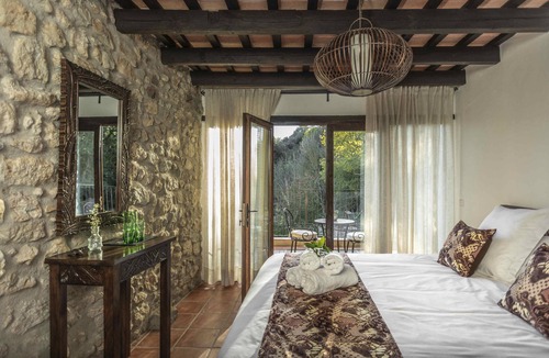 Sant Feliu de Pallerols Cottage | Más Campassol - an ecological farmhouse with soul.