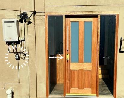 Bathurst House | MèRose Place - Cottage on George