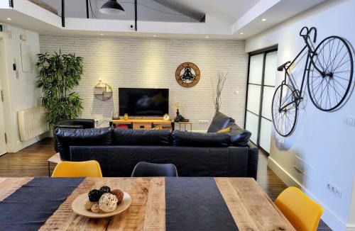 Burgos Apartment | Mía Suites II Centro Histórico - PARKING & WIFI FREE