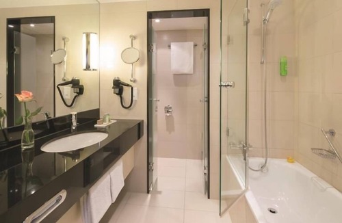 Egerkingen Hotel | Mövenpick Hotel Egerkingen