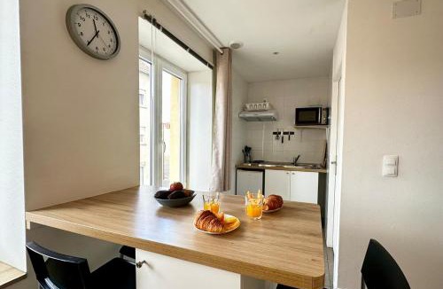 Woippy Apartment | M 101 Studio pause détente proche centre Metz