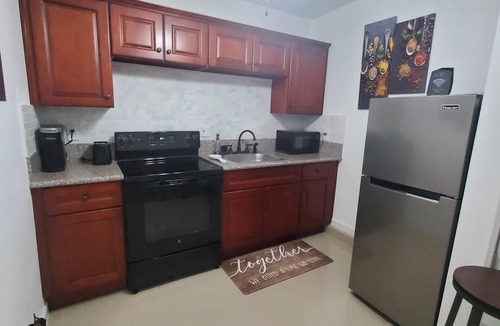 Sunrise Manor Apartment | M&A Cozy studio