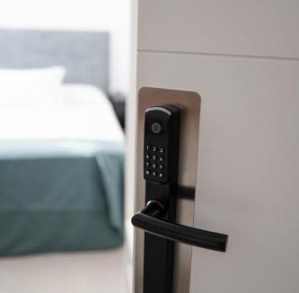 Onda House | M&A Hostal en Onda