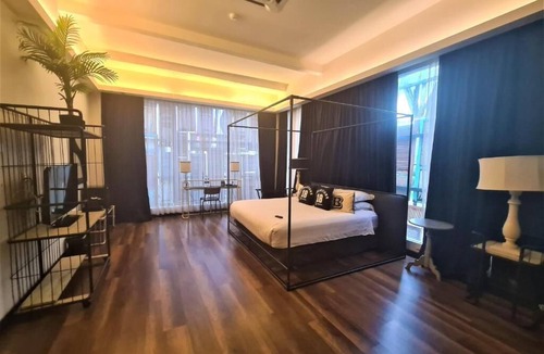 Kampung Kuala Pari Hotel | M Boutique Station 18