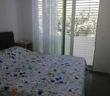 Komiza Apartment | M&D appartments