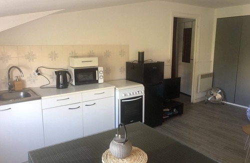 Saint-Marc-sur-Mer Apartment | M Hulot Beach on foot - Fully equipped studio