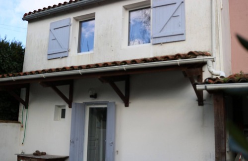 Saint-Trojan-les-Bains House | M La Villa K'NARD au centre de Saint Trojan