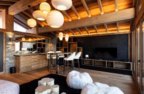 Saint-Martin-de-Belleville Hotel | M Lodge & Spa