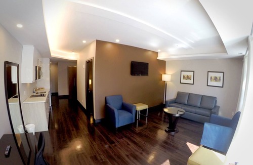 Gay Village Hostel | M Montreal - Hostel