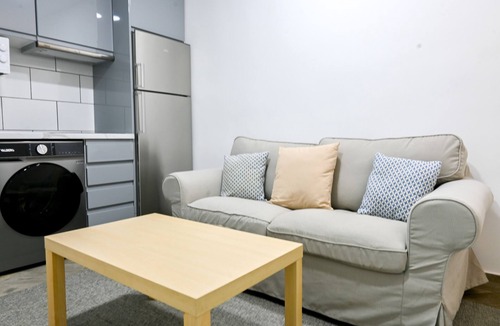 Ciudad Universitaria Apartment | M (RVI40) Cozy one-bedroom apartment in Cuatro Caminos