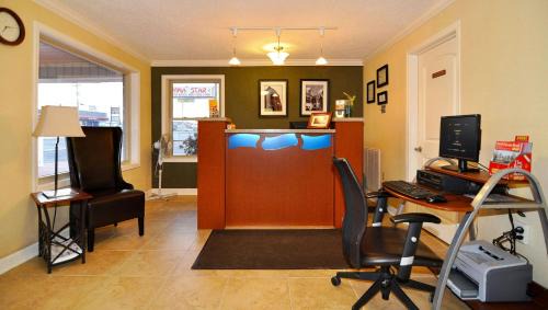 Searcy Hotel | M Star Hotel Searcy