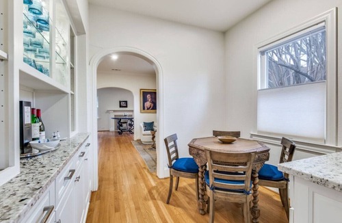 Greenland Hills House | M Streets Beauty! Ultimate High-end luxury.