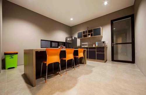 Binong House | M Suite