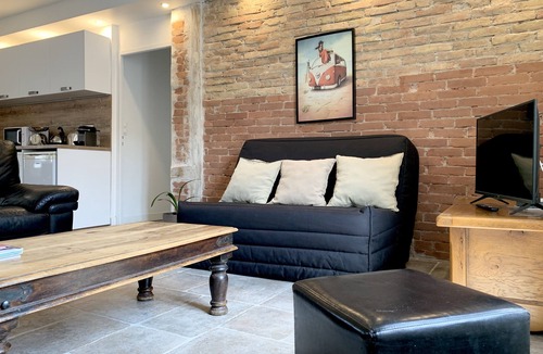 Voiron Apartment | #M0 | Le charme voironnais 🤍| T3 | 6 persons | City center