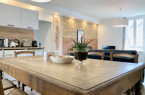 Voiron Apartment | #M0 | Le charme voironnais 🤍| T3 | 6 persons | City center