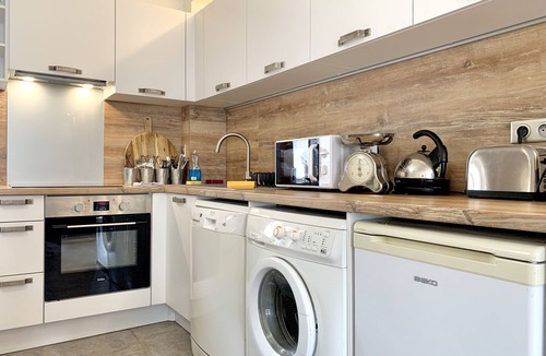 Voiron Apartment | #M0 | Le charme voironnais 🤍| T3 | 6 persons | City center