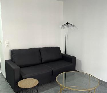 Annemasse Apartment | M012 Joli studio à Annemasse