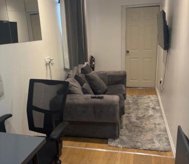 Gooshays Apartment | M18 Escape