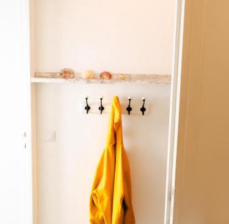 Blonville-sur-Mer Apartment | M2M Studio magnifique vue mer - avec balcon - les pieds dans l eau!