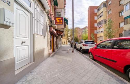 Hortaleza Apartment | M6 Loft Privado para 4 personas B1