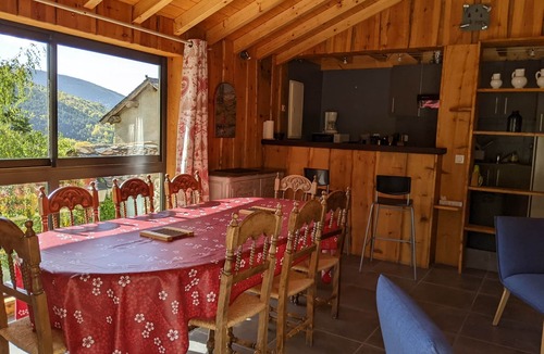 Llo Ski Chalet | Maître de Cabestany - 3 en-suite bedrooms + 1 mezzanine