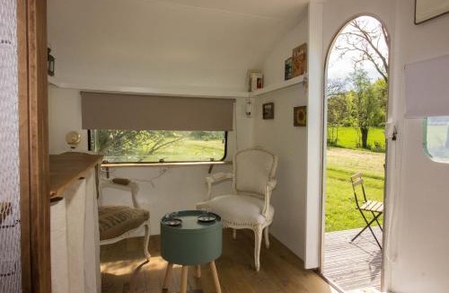 Villeneuve-la-Comptal Other | Ma caravane dans les collines