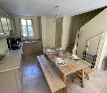 Saint-Laurent-de-la-Cabrerisse House | Maison Un Deux Trois