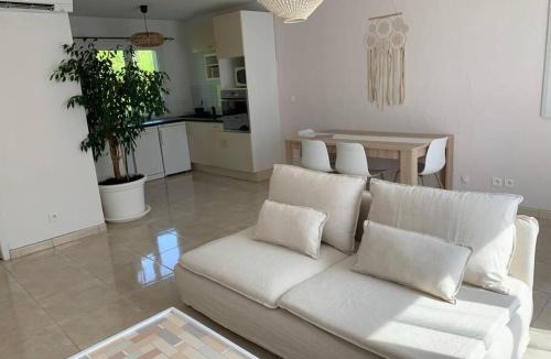 Sainte-Croix-de-Quintillargues Apartment | Maison au cœur du Pic Saint Loup