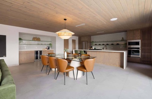 McAllen House | Ma-House (609 S 29th St)