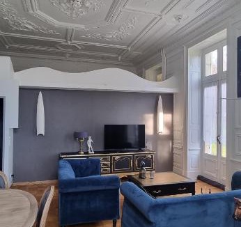 Villette-les-Dole Apartment | Ma petite folie