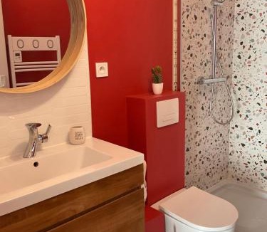 Carcassonne Apartment | Ma pierre à l'édifice, Face à la Cité vue sublime, studio avec terrasse
