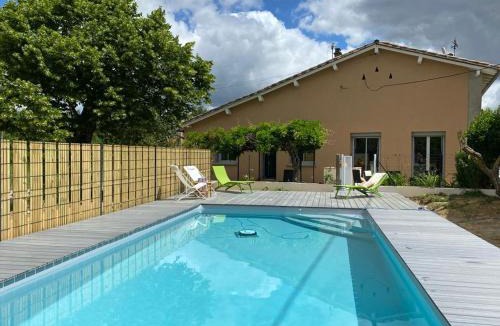 Beaumont-de-Lomagne House | Ma tonnelle fleurie