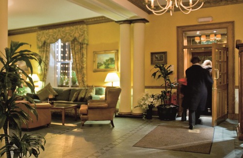 East Kilbride Hotel | Macdonald Crutherland House and Spa