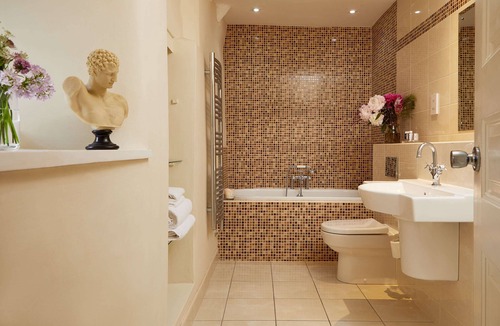 Uphall Hotel | Macdonald Houstoun House