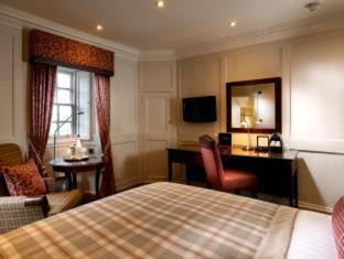Uphall Hotel | Macdonald Houstoun House