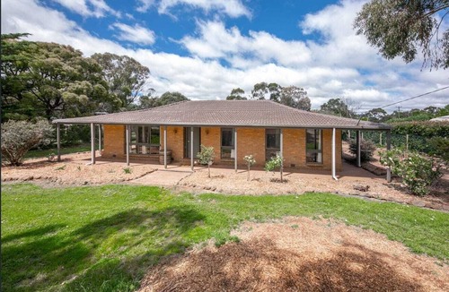 Romsey House | Macedon Country Stay